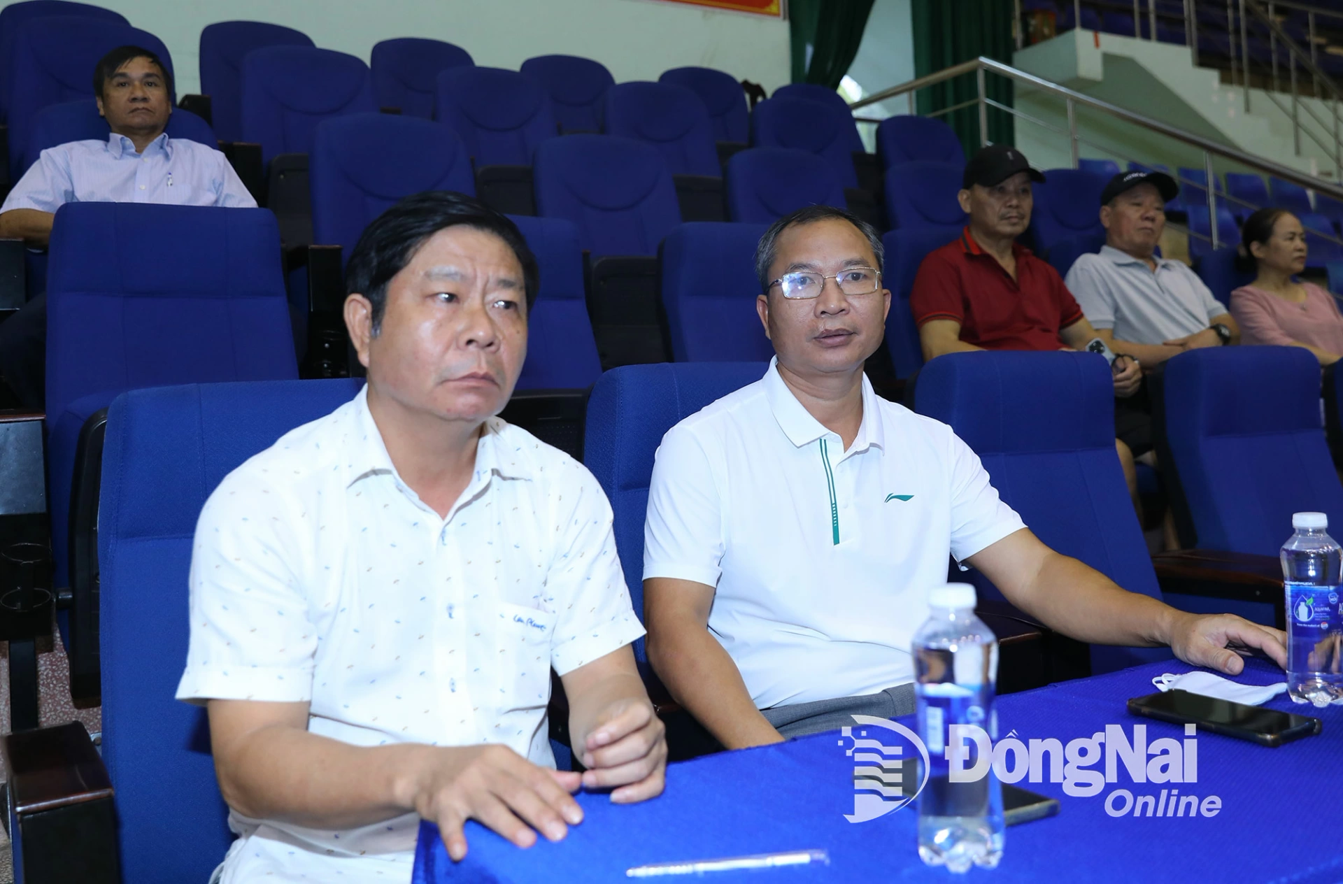 Các đại biểu tham dự lễ khai mạc. Ảnh: Huy Anh