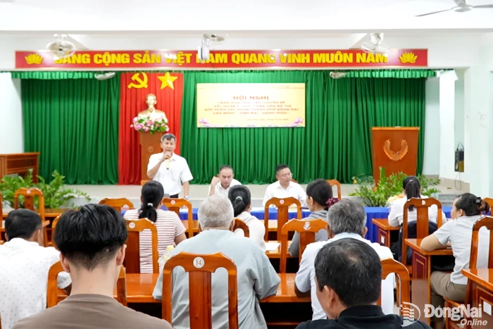 Phường Long Hưng đối thoại với người dân về phương án bồi thường, hỗ trợ thực hiện dự án Metro