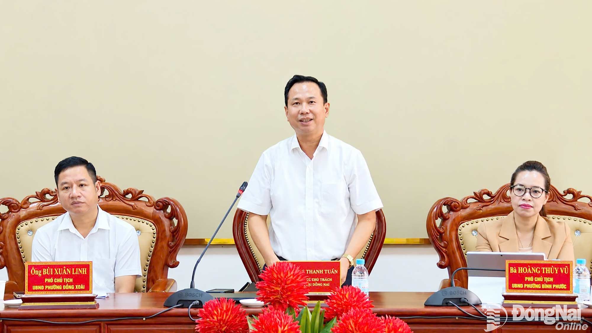 Phó Giám đốc phụ trách Báo và Phát thanh, Truyền hình Đồng Nai Nông Thanh Tuấn phát biểu tại buổi họp rà soát công tác tổ chức giải. Ảnh: Ngọc Thảo