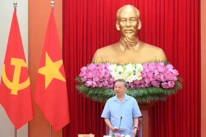 Quy định về đảng viên tham gia hoạt động đầu tư kinh doanh