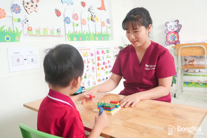Tuần lễ dinh dưỡng và phát triển (16 đến 23-10): Nhận diện sớm những dấu hiệu bất ổn tâm lý ở trẻ nhỏ