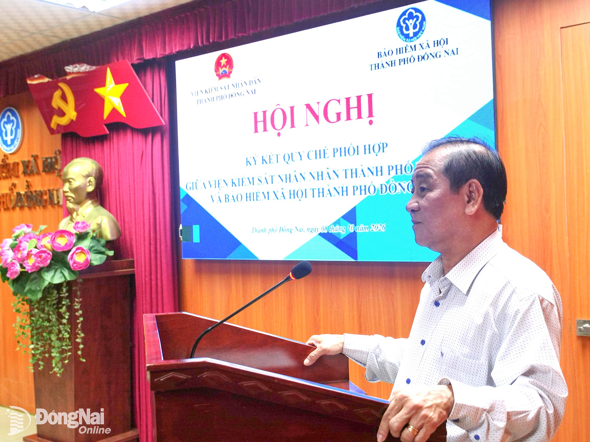 Ông Phạm Minh Thành, Giám đốc Bảo hiểm xã hội Đồng Nai phát biểu tại hội nghị. Ảnh: Hạnh Dung