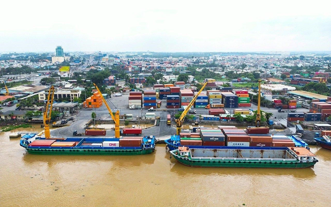 Chỉ trong 9 tháng đầu năm 2026, Đồng Nai thu hút gần 2,4 tỷ USD FDI. Ảnh: Báo Tuổi Trẻ

