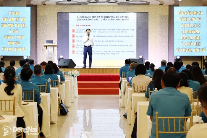 Hơn 300 cán bộ Công đoàn tham gia tập huấn báo cáo viên, tuyên truyền viên năm 2026