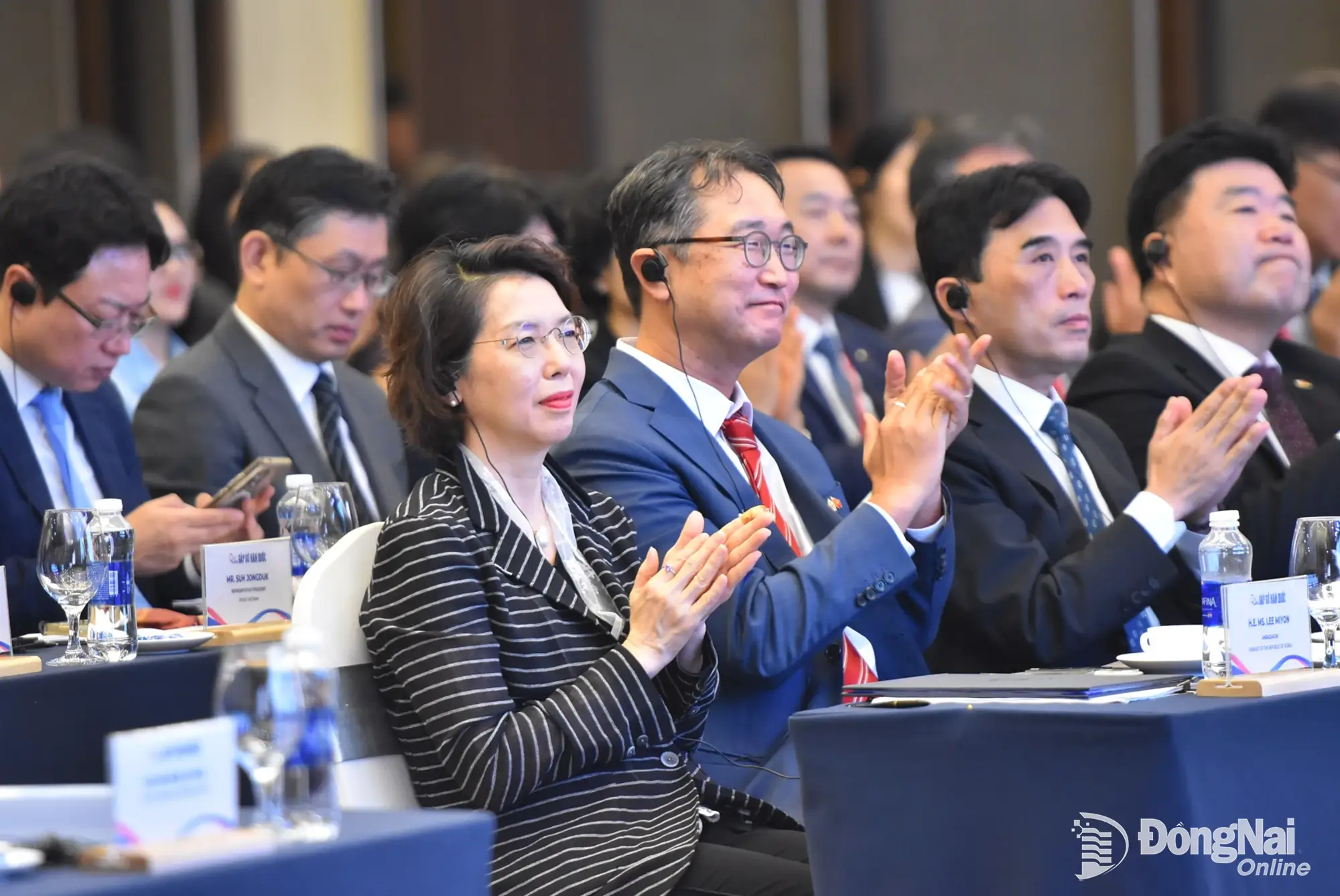 RoK delegates attend the meeting. Photo: Ngoc Lien

