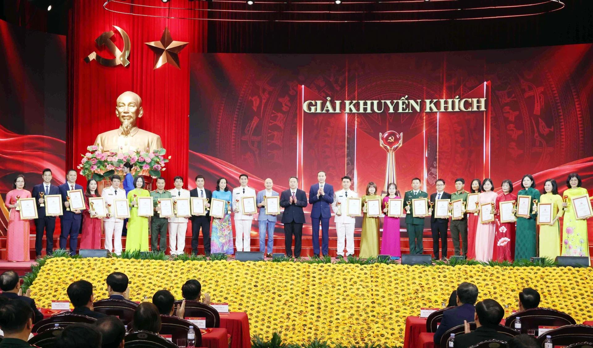 Two Dong Nai entries win awards in 2026 contest on safeguarding Party’s ideological foundation