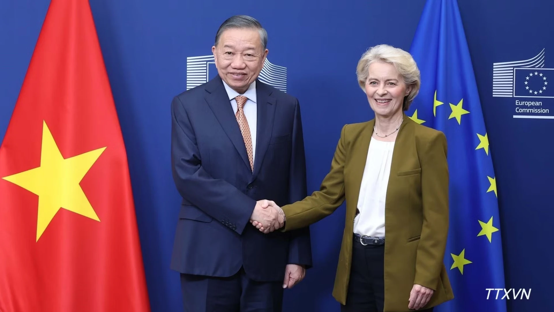 Tổng Bí thư, Chủ tịch nước Tô Lâm gặp Chủ tịch Ủy ban châu Âu Ursula von der Leyen. Ảnh: TTXVN