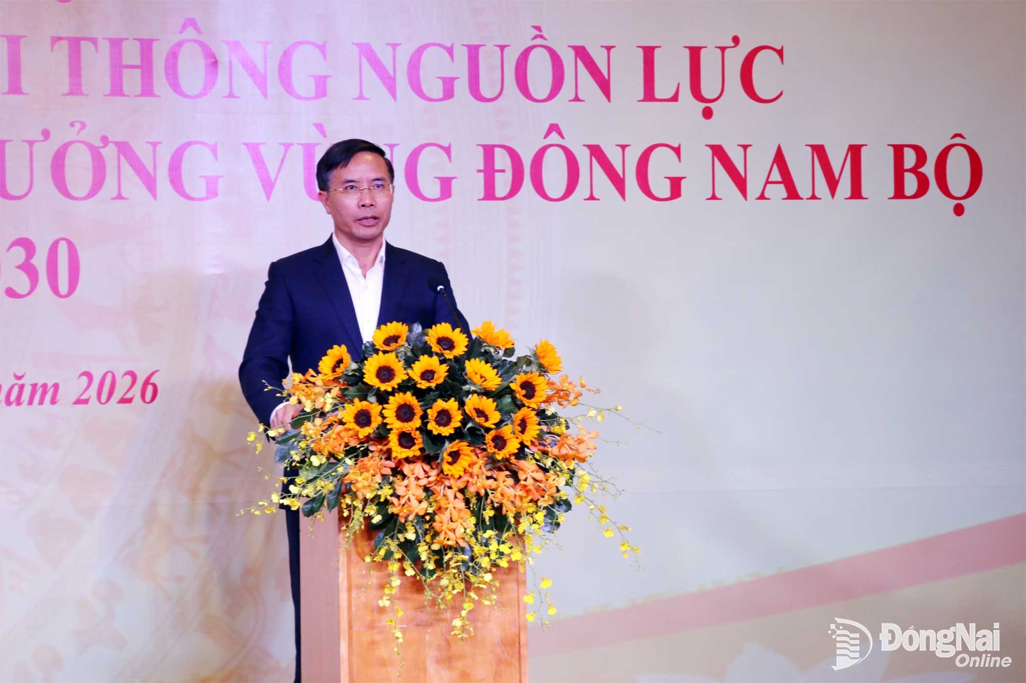 Pham Duc An, Member of the Party Central Committee and SBV Governor, delivers the closing remarks at the conference. Photo: Hai Quan

