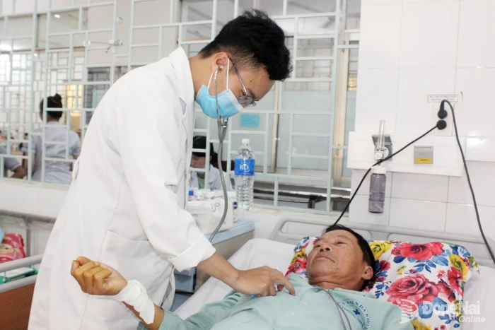 Giải quyết những vướng mắc về an sinh xã hội, hướng tới thành phố vì con người