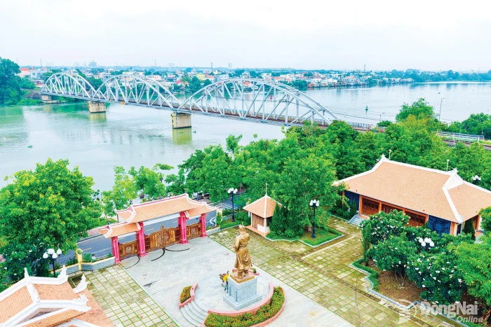 Thành phố trẻ trên một vùng đất cổ…
