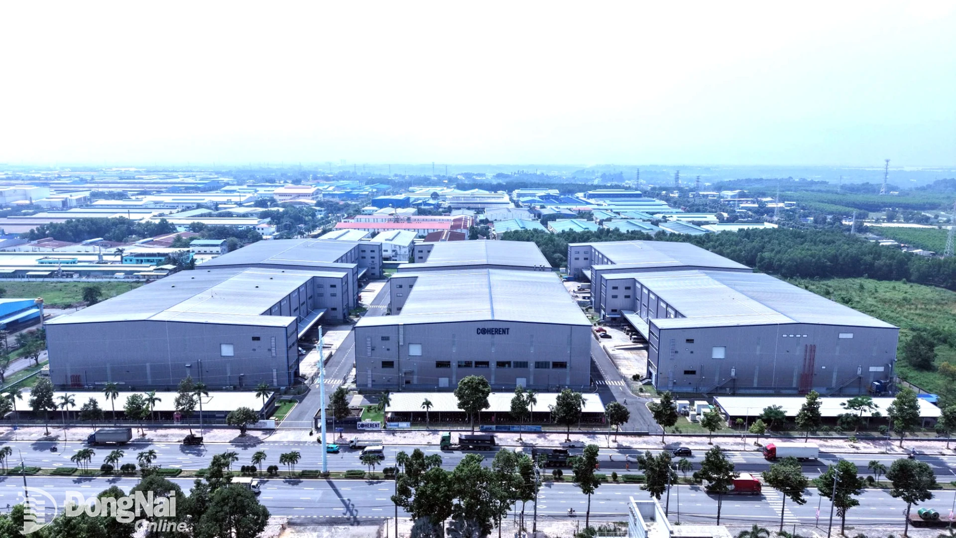 Tổ hợp nhà máy sản xuất vi mạch bán dẫn của Coherent Việt Nam tại Khu công nghiệp Nhơn Trạch 1. Ảnh: Công Nghĩa