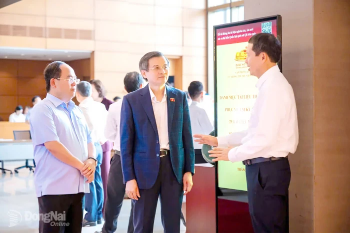Kỳ họp thứ hai, Quốc hội khóa XVI: Đổi mới công nghệ đi đôi với minh bạch thông tin trong hoạt động chứng khoán