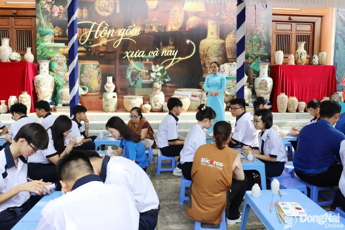 SỔ TAY PHÓNG VIÊN: Nối tiếp mạch nguồn văn hóa