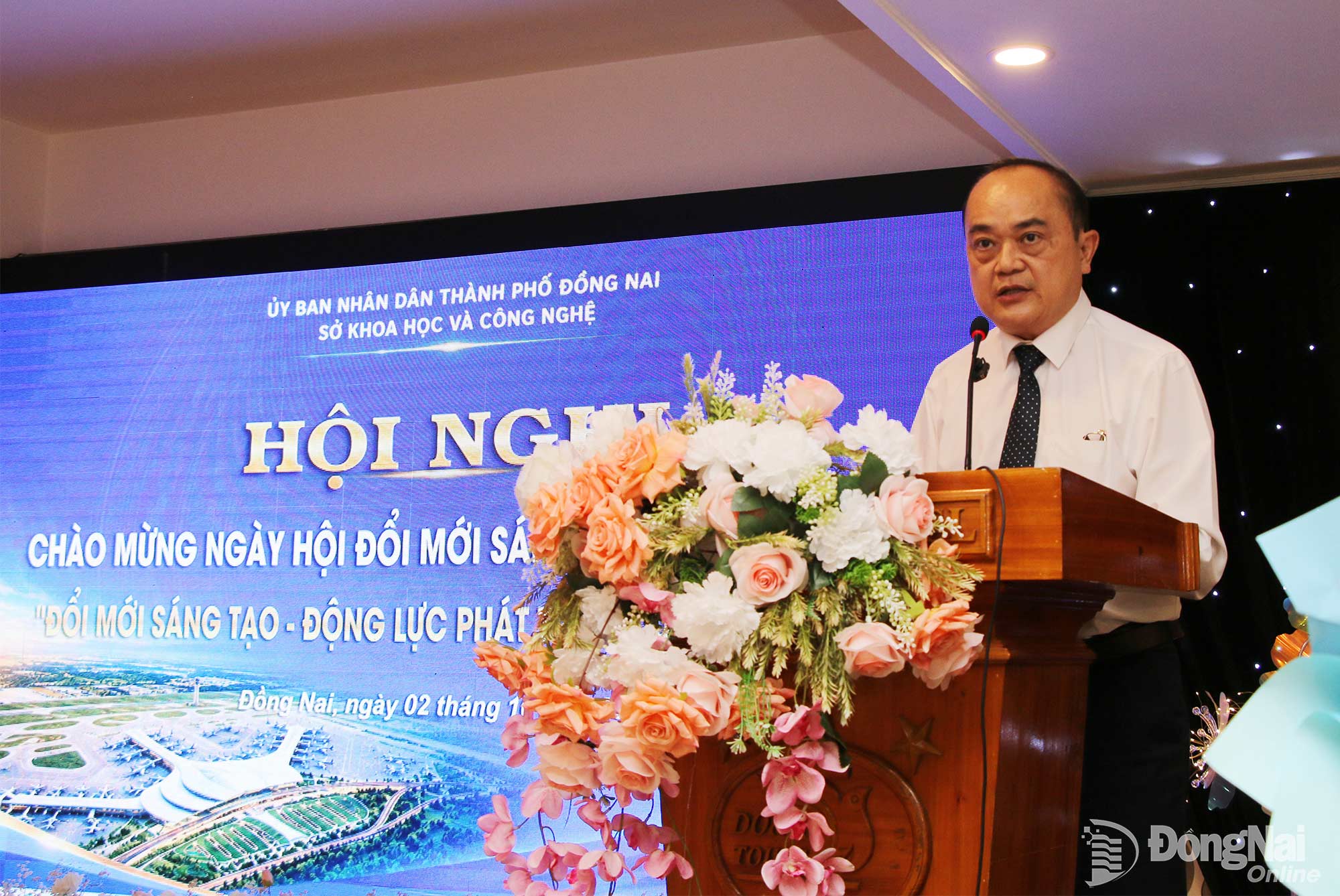Vo Hoang Khai, Deputy Director of the Dong Nai Department of Science and Technology, speaks at the conference. Photo: Hai Quan

