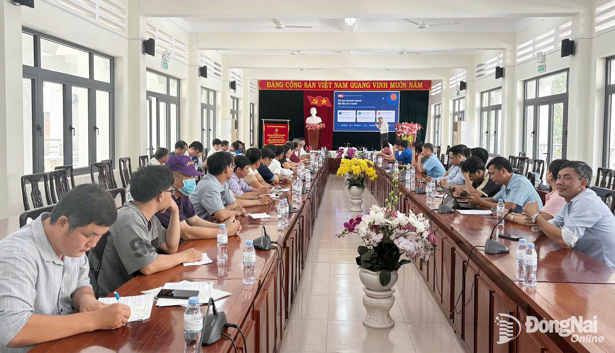 Quang cảnh hội nghị. Ảnh: Đan Nhi