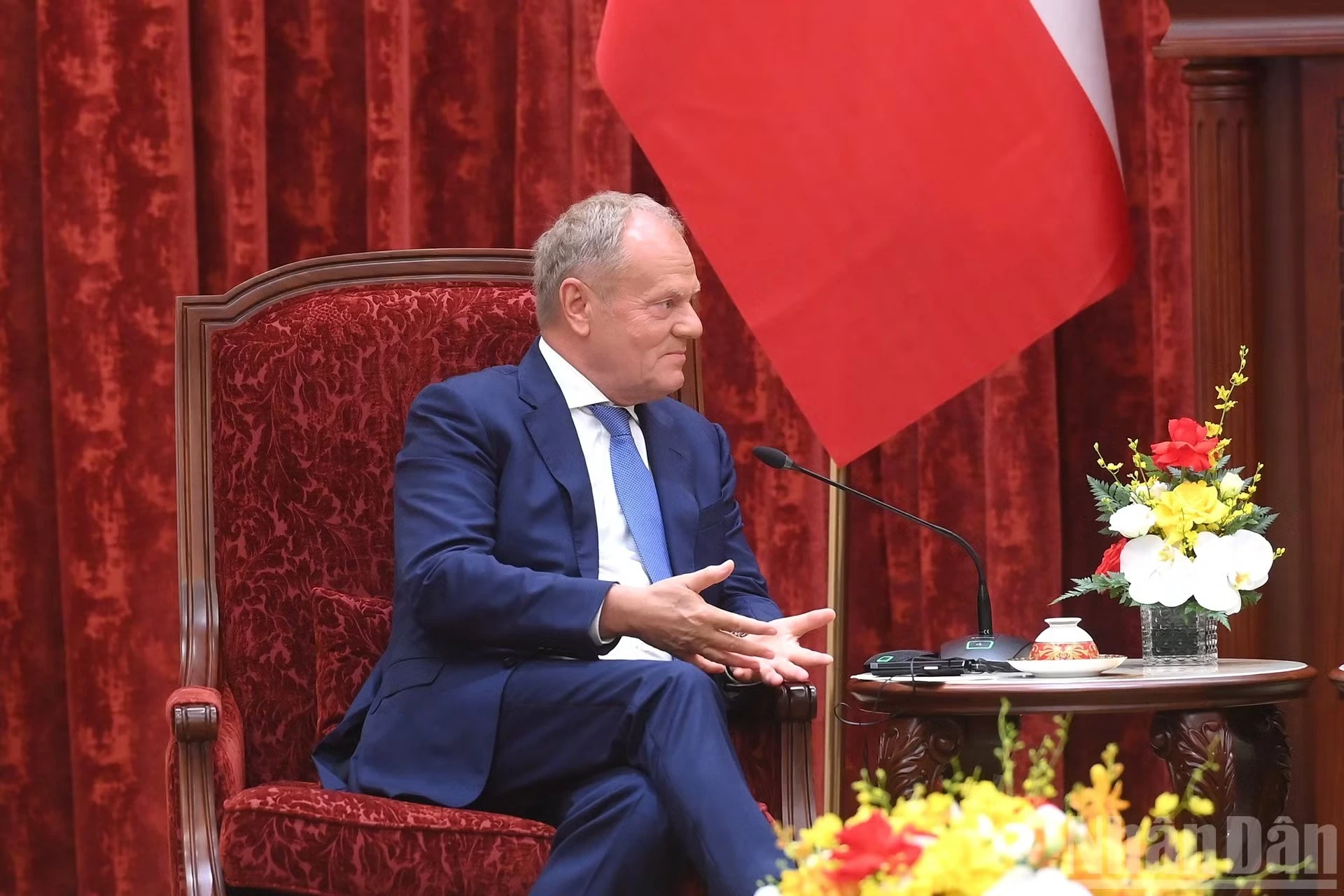 Thủ tướng Cộng hòa Ba Lan Donald Tusk phát biểu tại cuộc tiếp.
