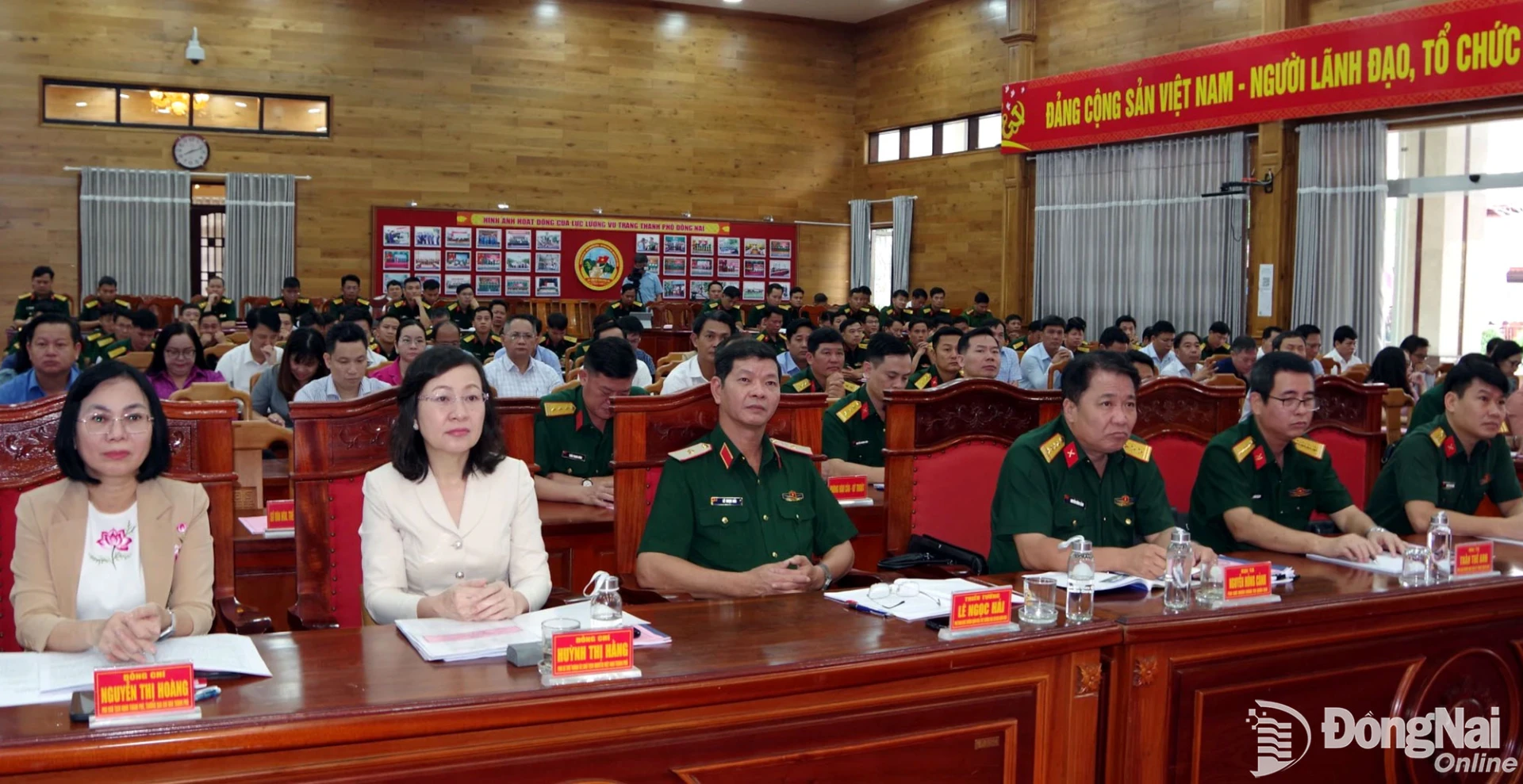 Các đại biểu dự hội nghị. Ảnh: Nguyệt Hà
