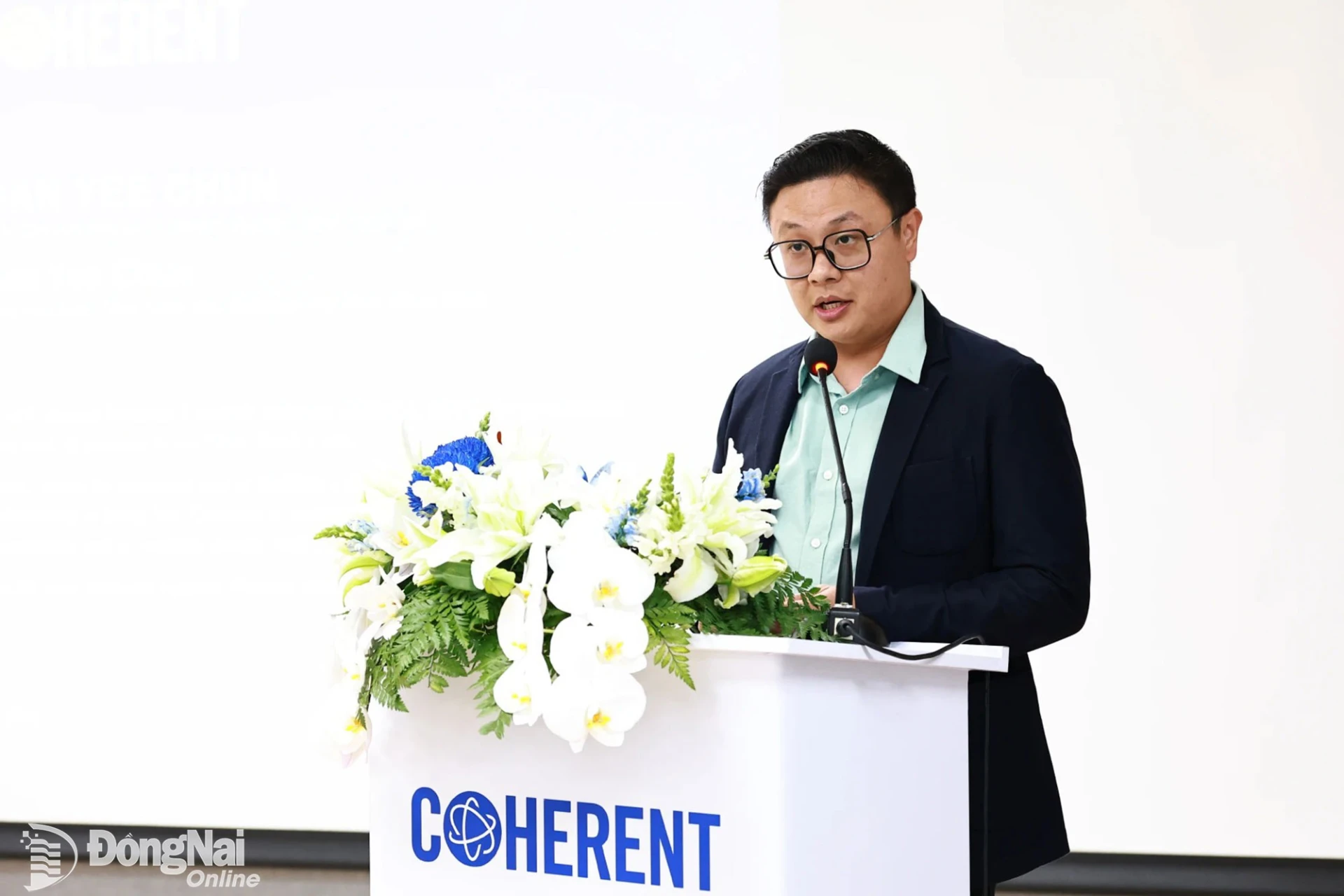 Ông Gan Yew Choon, Tổng Giám đốc Coherent Việt Nam phát biểu mong muốn cùng với Đồng Nai đào tạo nhân lực vi mạch bán dẫn để đón đầu cơ hội phát triển. Ảnh: Công Nghĩa