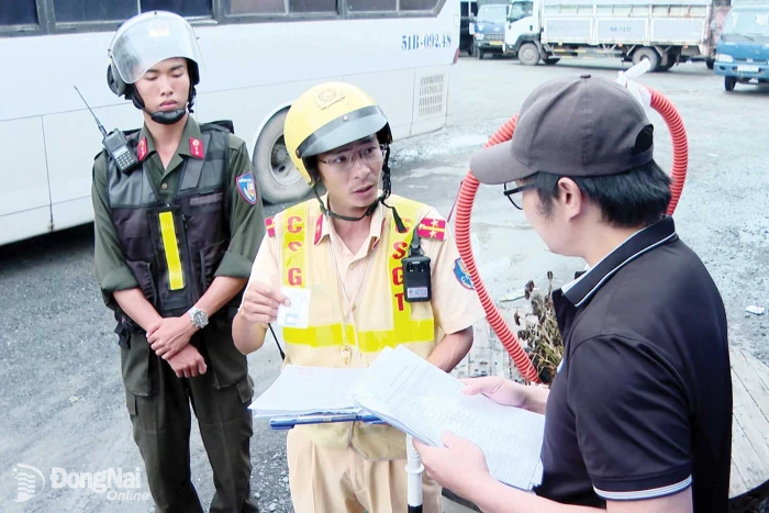 Xây dựng văn hóa giao thông đô thị: Từ ý thức và kỹ năng lái xe an toàn của công nhân