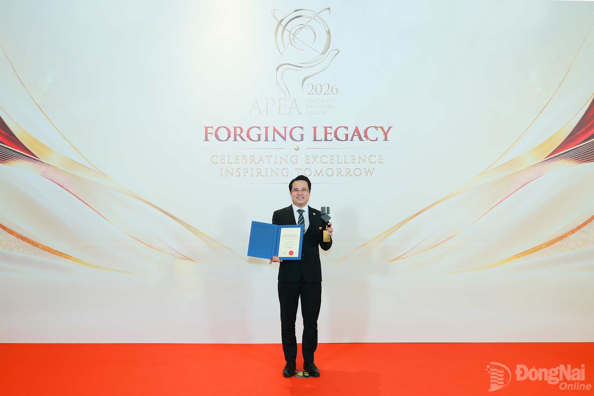 Ông Nguyễn Tuấn Anh, Phó tổng giám đốc Tập đoàn KN Holdings tại lễ trao giải Asia Pacific Enterprise Awards (APEA) 2026.