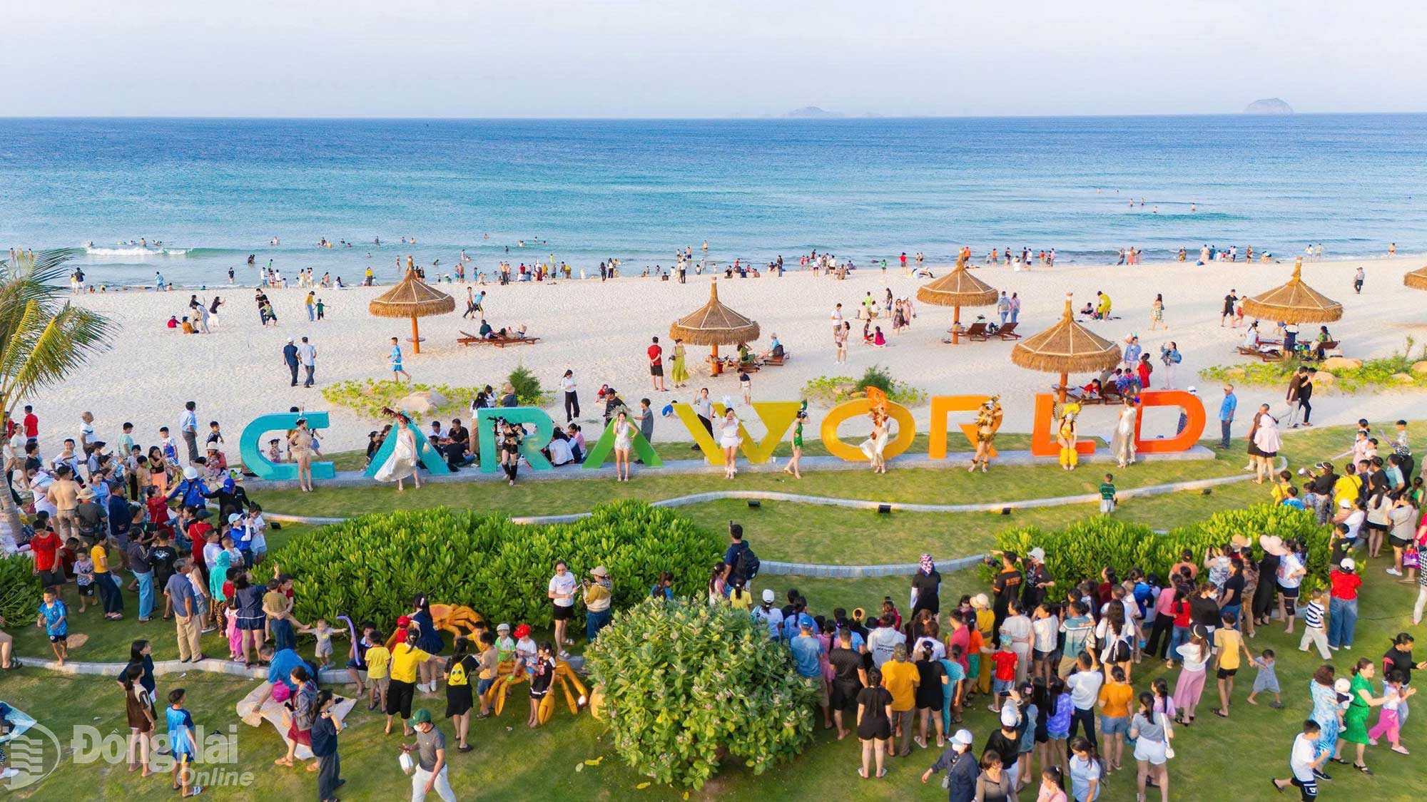 CaraWorld Cam Ranh - dự án bất động sản tiêu biểu của KN Holdings từng được vinh danh Top 10 Đô thị du lịch, nghỉ dưỡng, giải trí tốt nhất Việt Nam tháng 6 vừa qua.