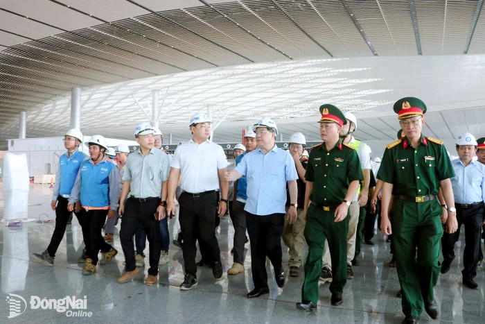 Phó Thủ tướng Thường trực Chính phủ Phạm Gia Túc kiểm tra Dự án Sân bay Long Thành và các tuyến giao thông kết nối
