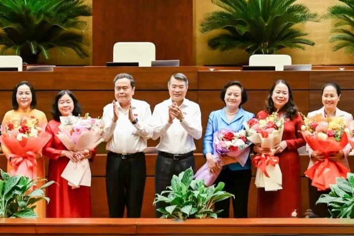 Tạo mọi điều kiện thuận lợi để nữ đại biểu Quốc hội phát huy năng lực, trí tuệ, sức sáng tạo