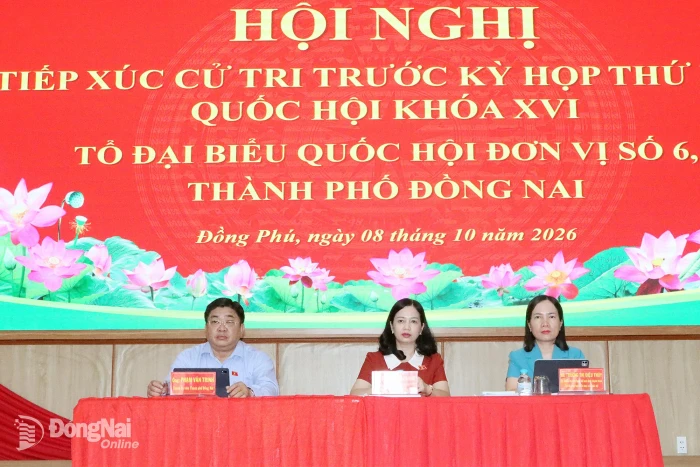 Tổ đại biểu Quốc hội đơn vị số 6, thành phố Đồng Nai tiếp xúc cử tri phường Đồng Phú