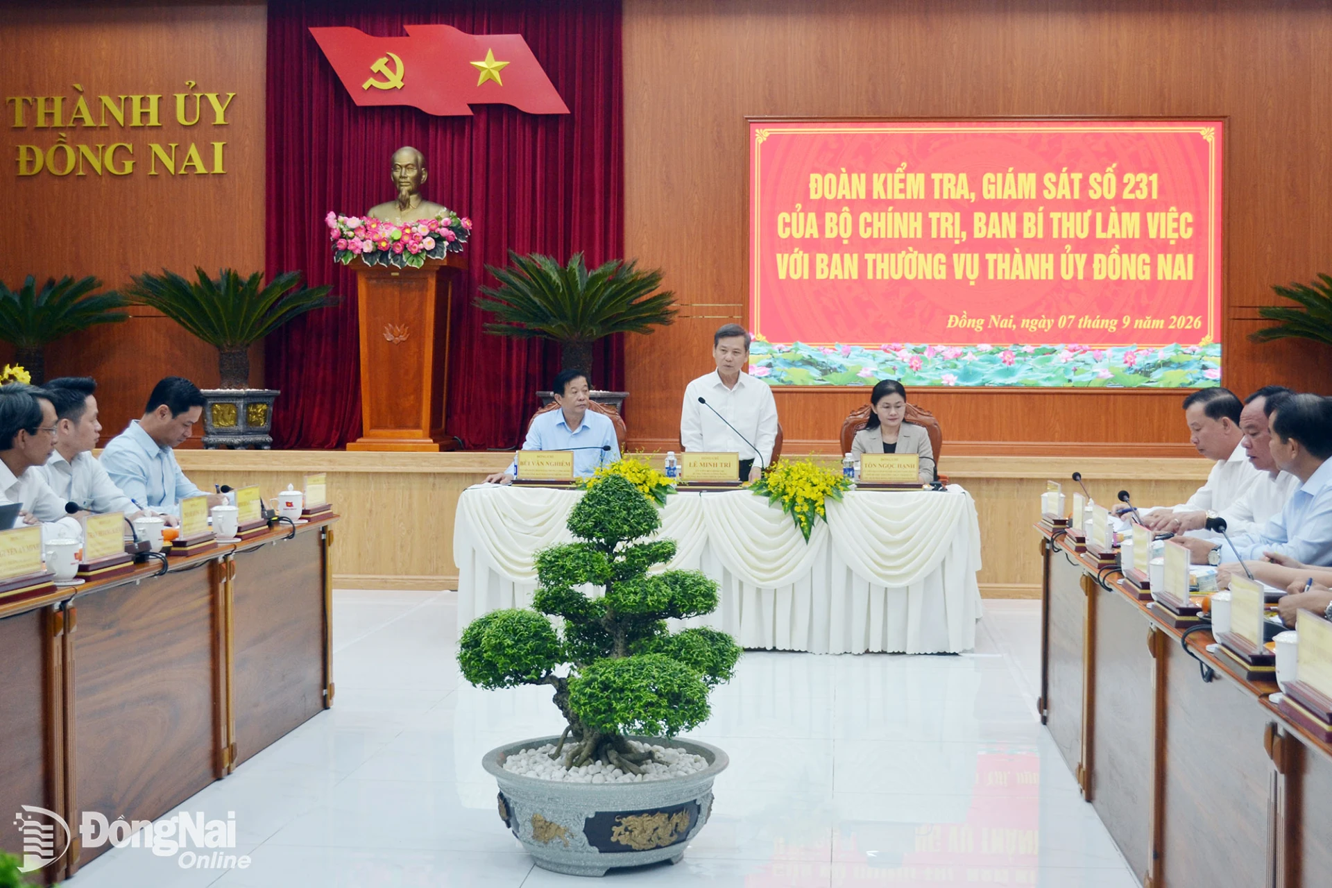 Đoàn kiểm tra, giám sát của Bộ Chính trị, Ban Bí thư giám sát về lãnh đạo, chỉ đạo và tổ chức thực hiện công tác cán bộ tại Đồng Nai.