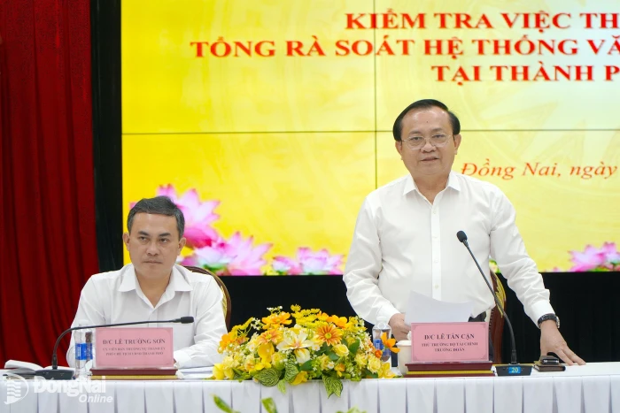 Tiếp tục quan tâm công tác tổng rà soát hệ thống văn bản quy phạm pháp luật