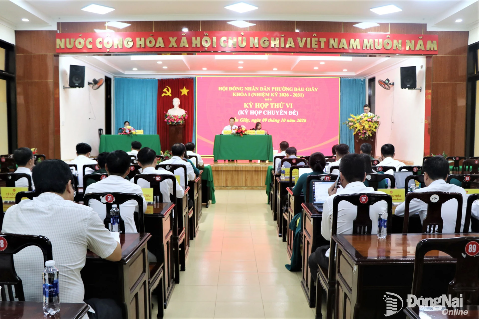 Quang cảnh kỳ họp. Ảnh: Nhật Quang
