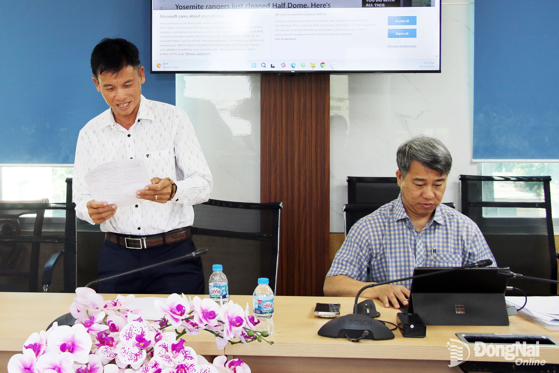 Đại diện Liên đoàn Doanh nghiệp thành phố Đồng Nai chia sẻ ý kiến tại buổi làm việc. Ảnh: Hải Quân