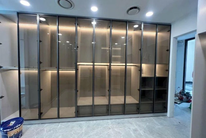 An Khang - Xưởng gia công cánh kính tủ áo uy tín, giá rẻ