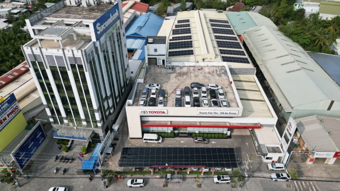 Việt Nam Solar khẳng định năng lực tổng thầu EPC qua chuỗi 10 showroom Toyota