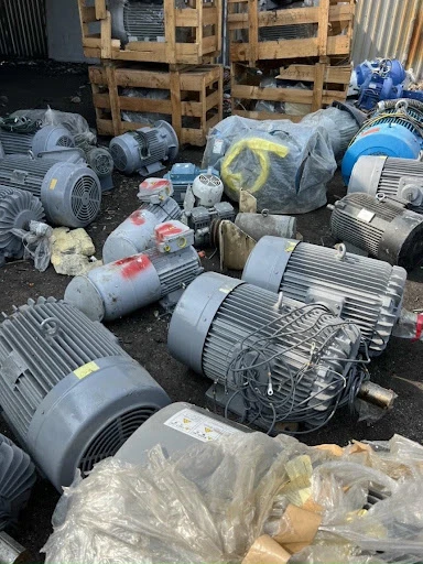 Motor điện Nhật bãi các cỡ công suất tại kho.