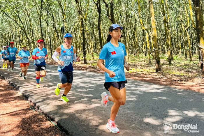 Giải Đồng Nai marathon - Trường Tươi Group 2026, Cúp Báo và Phát thanh, Truyền hình Đồng Nai: Hoàng Nguyên Thanh, Hoàng Thị Ngọc Hoa: Tiếp lửa cho marathon quê nhà
