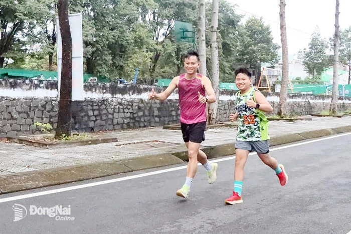 Những bước chạy vì sức khỏe của bản thân và cộng đồng