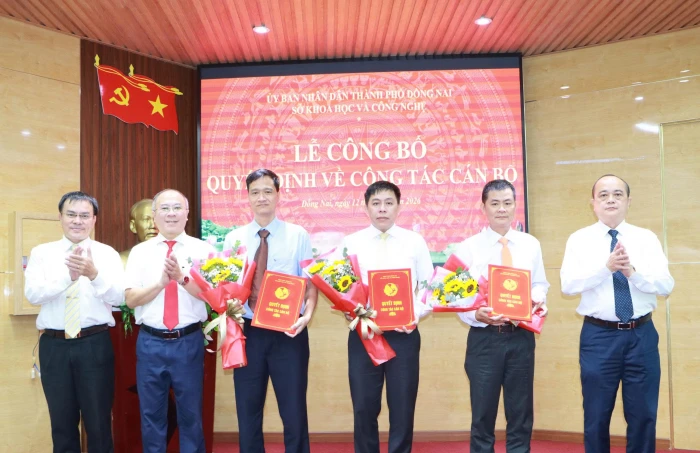 Sở Khoa học và Công nghệ công bố quyết định về công tác cán bộ