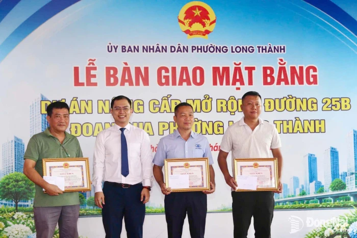 Nâng trách nhiệm địa phương trong giải phóng mặt bằng