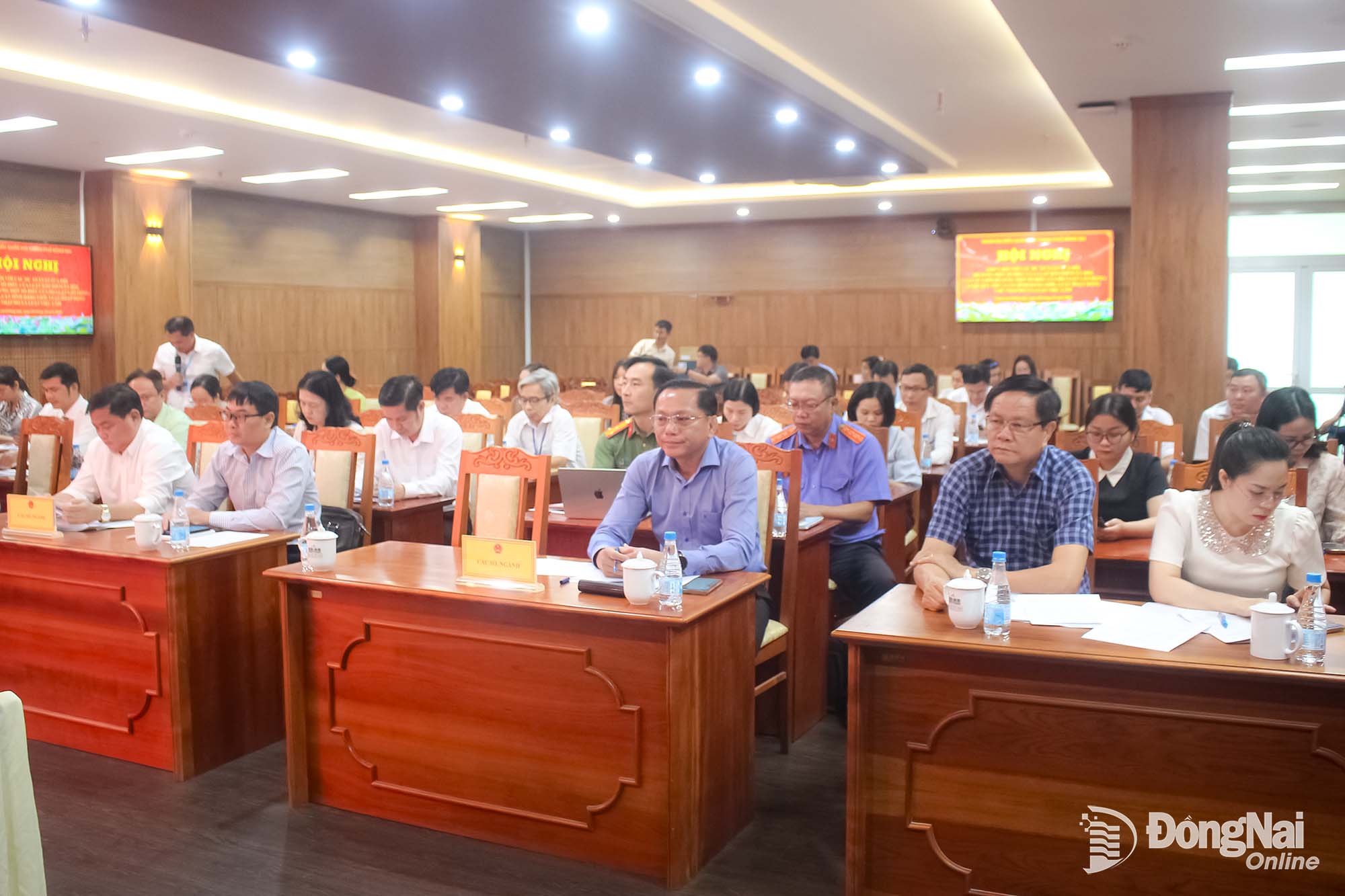 Các đại biểu tham dự hội nghị. Ảnh: Đoàn Phú 