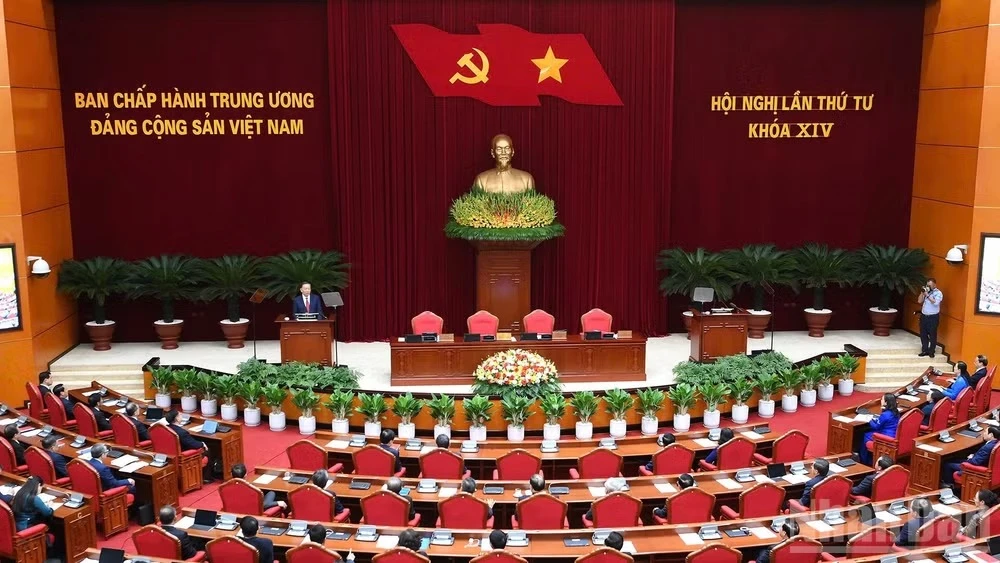 Phiên bế mạc Hội nghị lần thứ tư Ban Chấp hành Trung ương Đảng khóa XIV. (Ảnh: ĐĂNG KHOA)
