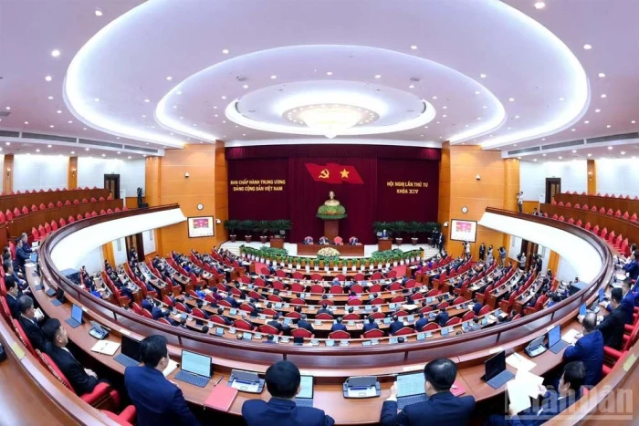 Ngày làm việc thứ nhất Hội nghị lần thứ tư Ban Chấp hành Trung ương Đảng khóa XIV
