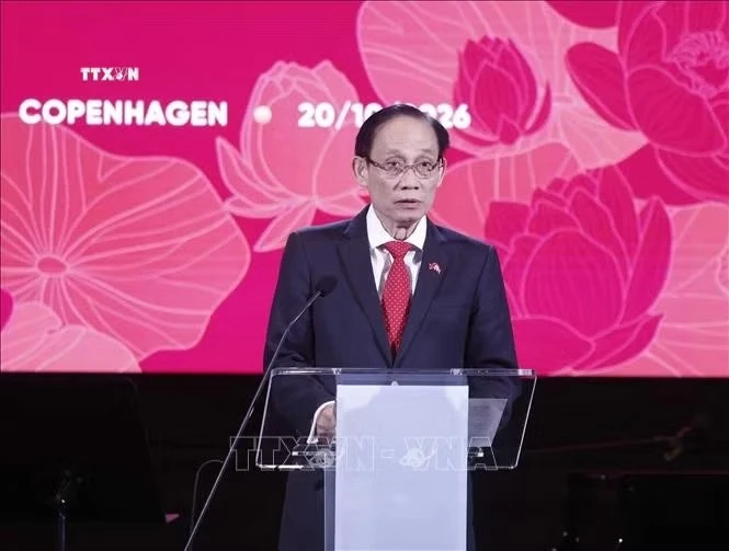 Đồng chí Lê Hoài Trung, Uỷ viên Bộ Chính trị, Bộ trưởng Bộ Ngoại giao phát biểu. Ảnh: Thống Nhất/ TTXVN
