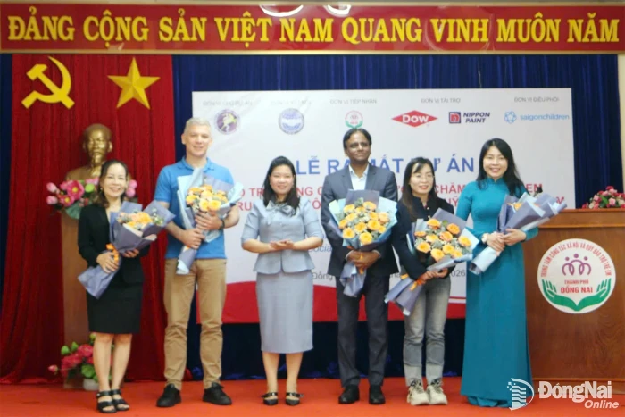 Triển khai dự án hỗ trợ chăm sóc trẻ em tại Trung tâm Công tác xã hội và Quỹ Bảo trợ trẻ em thành phố Đồng Nai