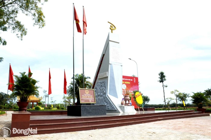 Thành ủy Đồng Nai phối hợp với Bộ Văn hóa, Thể thao và Du lịch tổ chức hội thảo khoa học về Phú Riềng và Phước Long