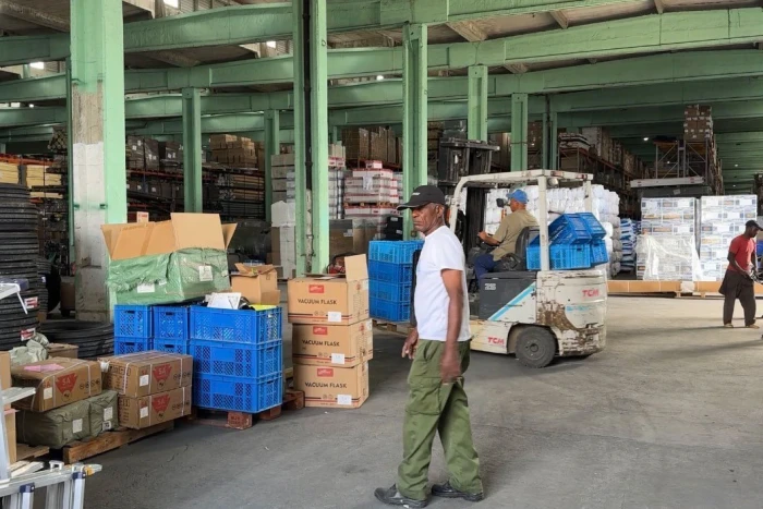 Cuba cho phép cá nhân nhập khẩu hàng hóa thương mại