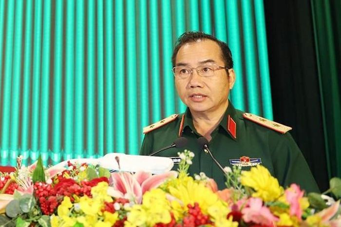 Trung tướng Nguyễn Xuân Sơn phát biểu chỉ đạo hội nghị.