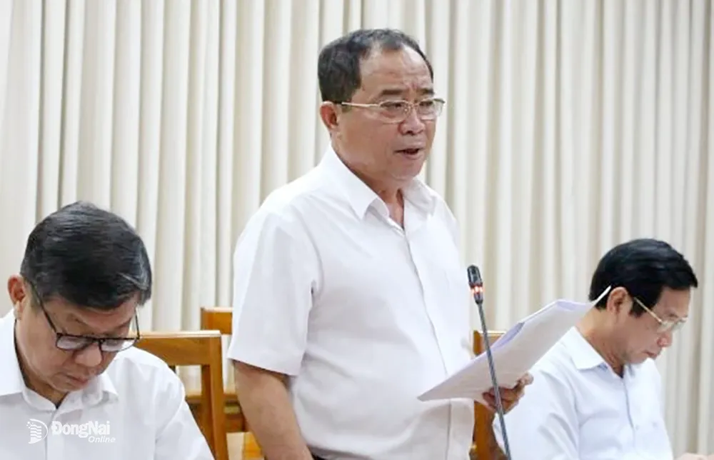 Chánh án TAND tỉnh Võ Văn Phước báo cáo kết quả công tác của ngành Tòa án