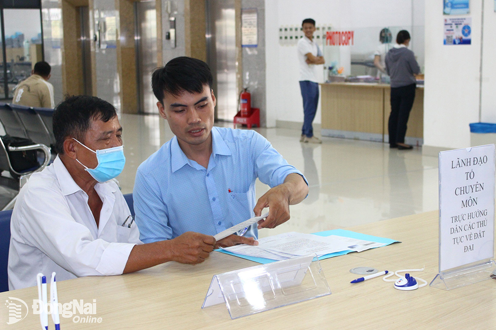 Thi đua đẩy mạnh cải cách hành chính