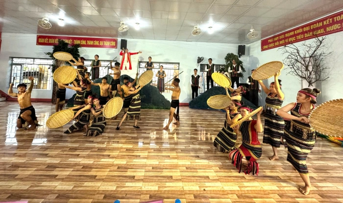 Tổng duyệt chương trình nghệ thuật Đồng Nai ngày mới - Bản sắc, đoàn kết và hội nhập